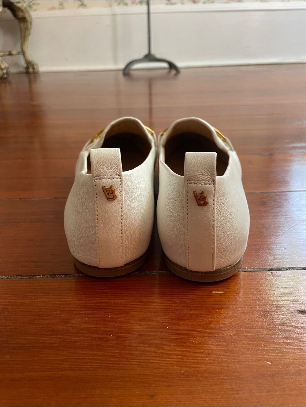 NWOB VERONICA BEARD Champlain Chain Pointed Toe Leather Flat Sz 8.5 ❤️🎀 - Picture 7 of 13